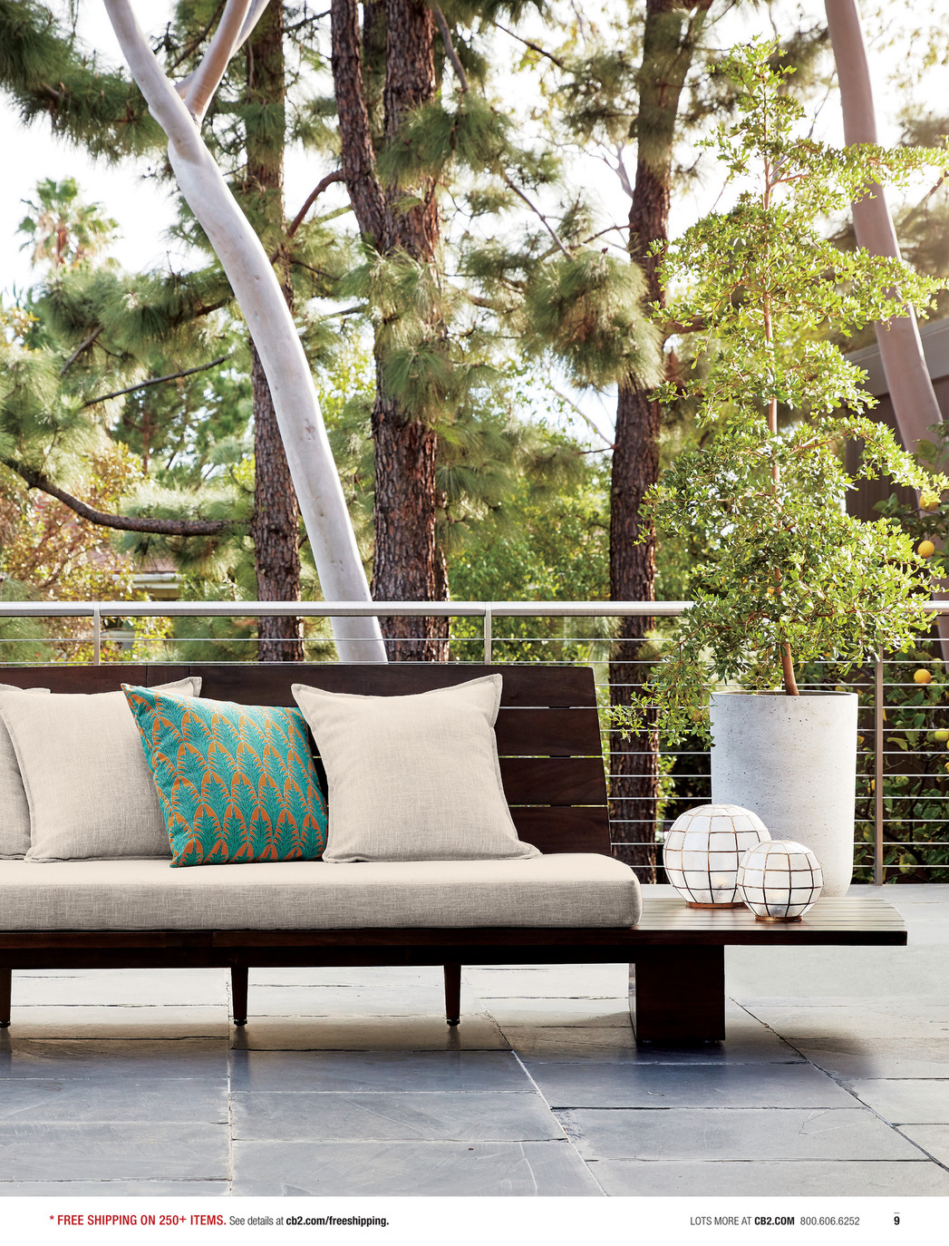 Cb2 outdoor deals daybed